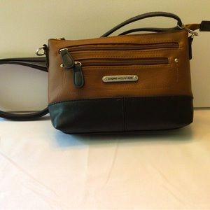 Stone Mountain small leather crossbody/wristlet